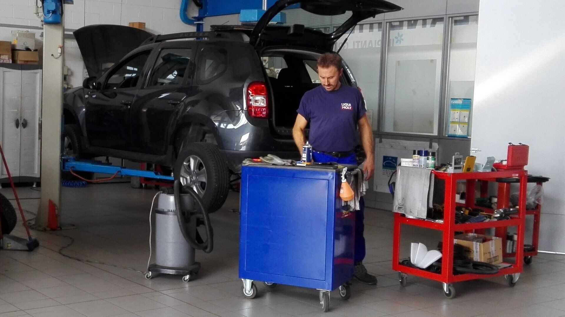 saletta dell'officina