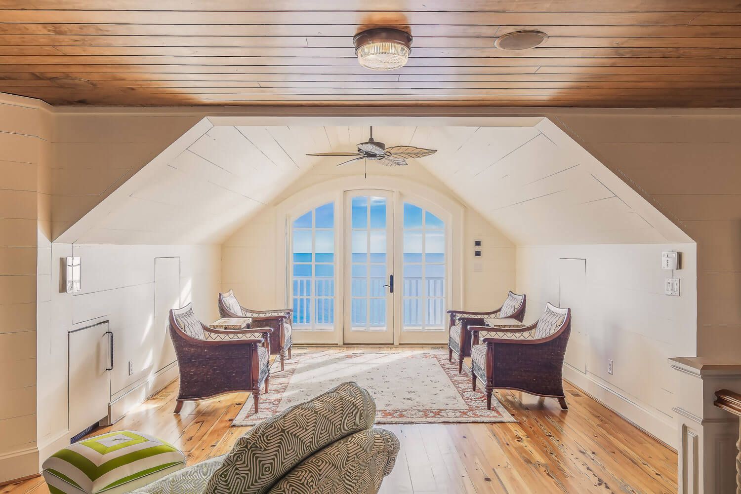 attic lounge area