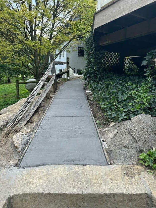 Sidewalk landscape — Atglen, PA — Valley Creek Property Services