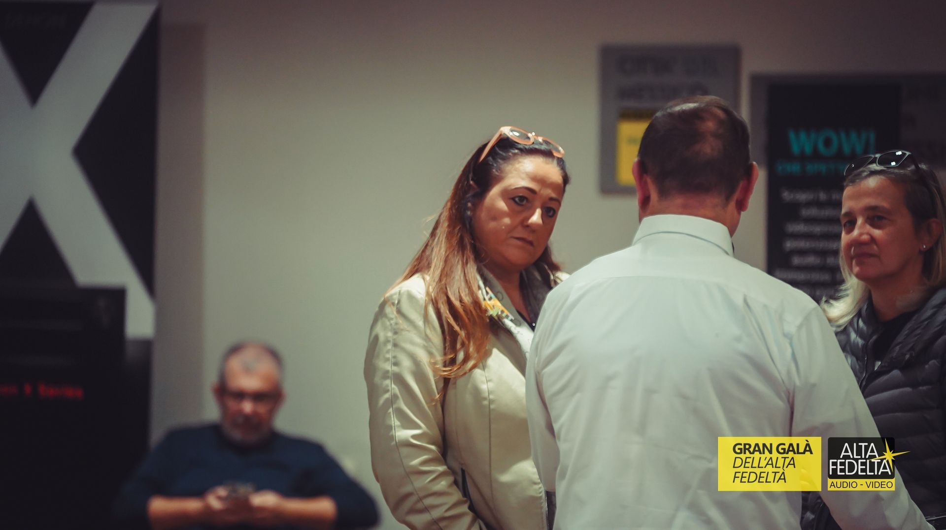 Gran Galà dell'Alta Fedeltà, la fier a Hifi organizzata da Giulio  Cesare Ricci. Inn questa Edizione di Milano, delle bellissime  sale come Borresen, aavik ma anche Naim, Focal, Rega, Leica, Hiesense. In sala Petra Magoni e 