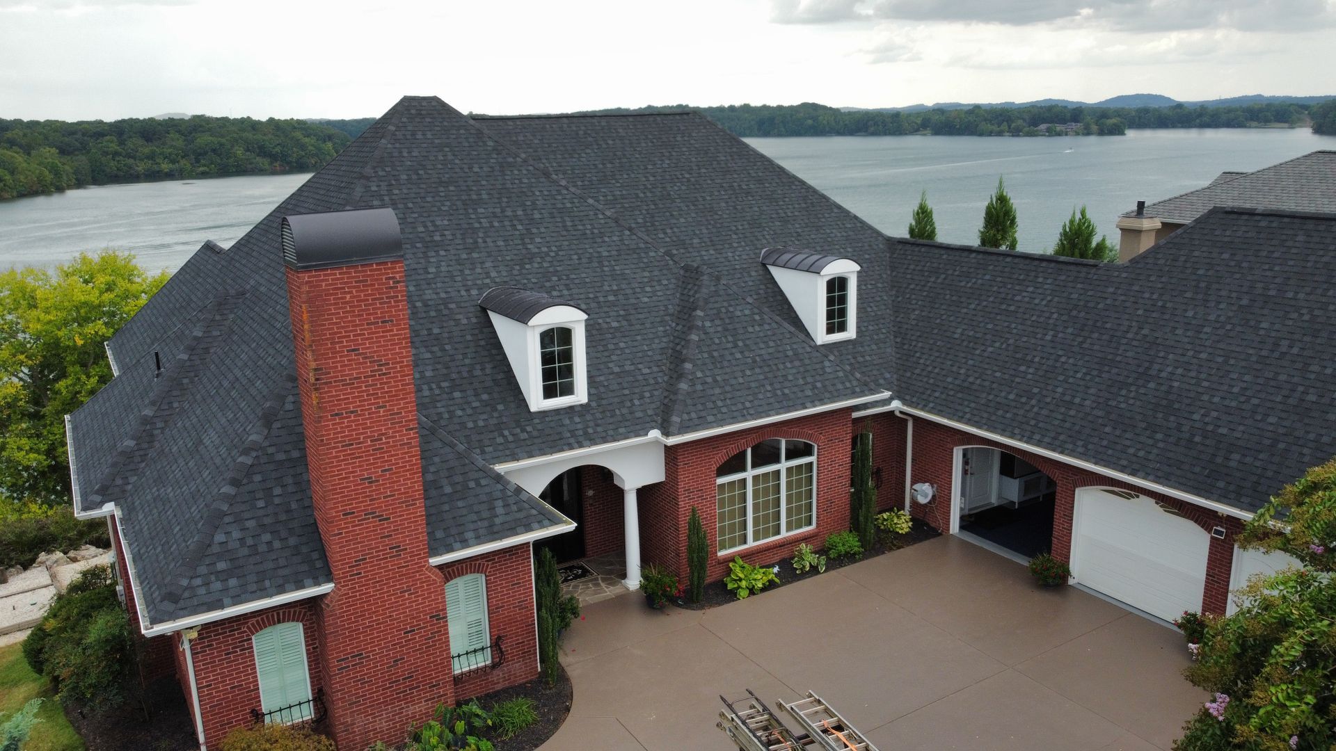 Roofer Maryville, TN K & L Roofing