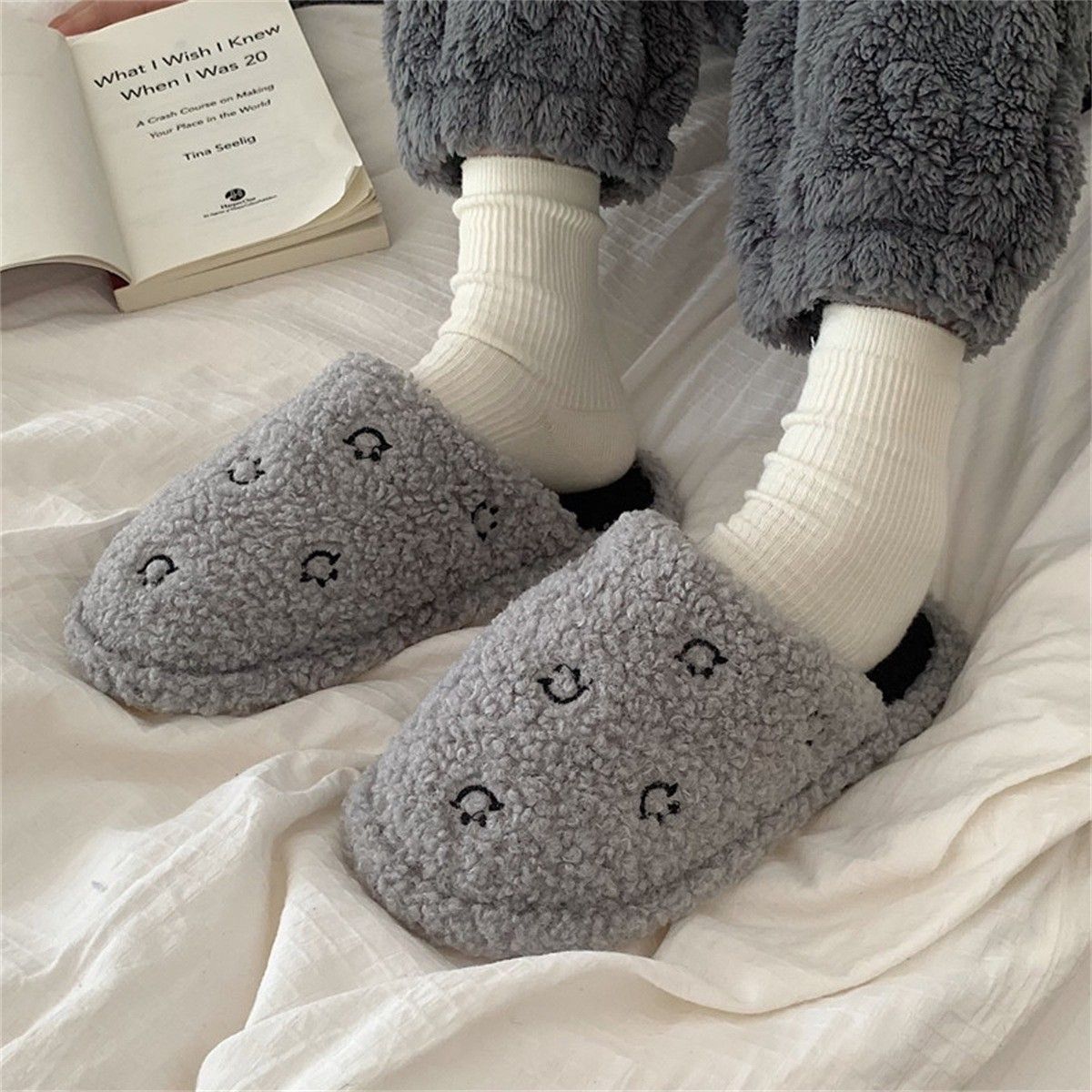 幸運笑臉保暖棉包頭毛絨室內拖鞋3色ES2411001