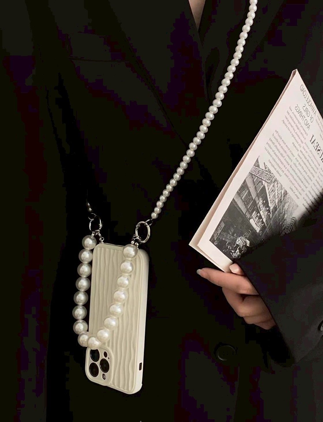 水波紋珍珠手提鍊條肩背斜背全包手機殼IPHONE11/12/13/14/15/16      TE0508002