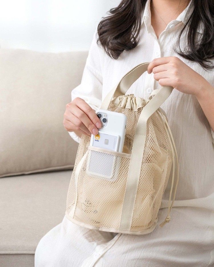 【買一送一】網眼簍空抽繩束口超輕沐浴旅行沙灘包收納包4色    TT2403005