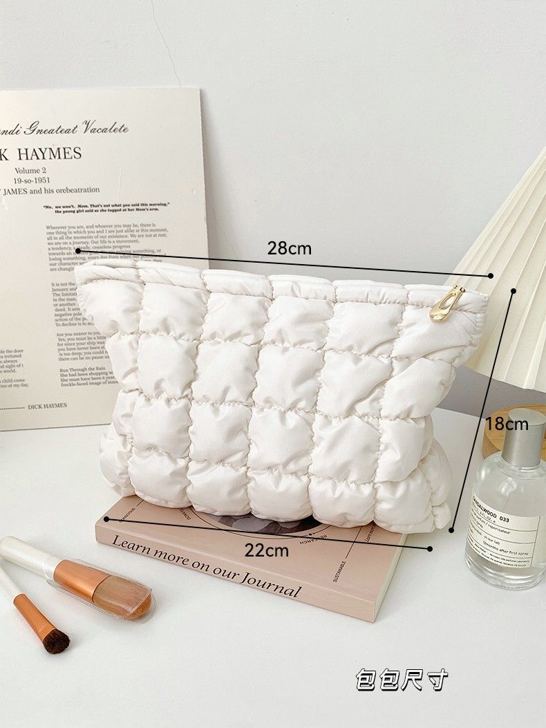 軟綿綿泡芙清新可愛萬用包化妝包小物包收納包多色9款AB2502003