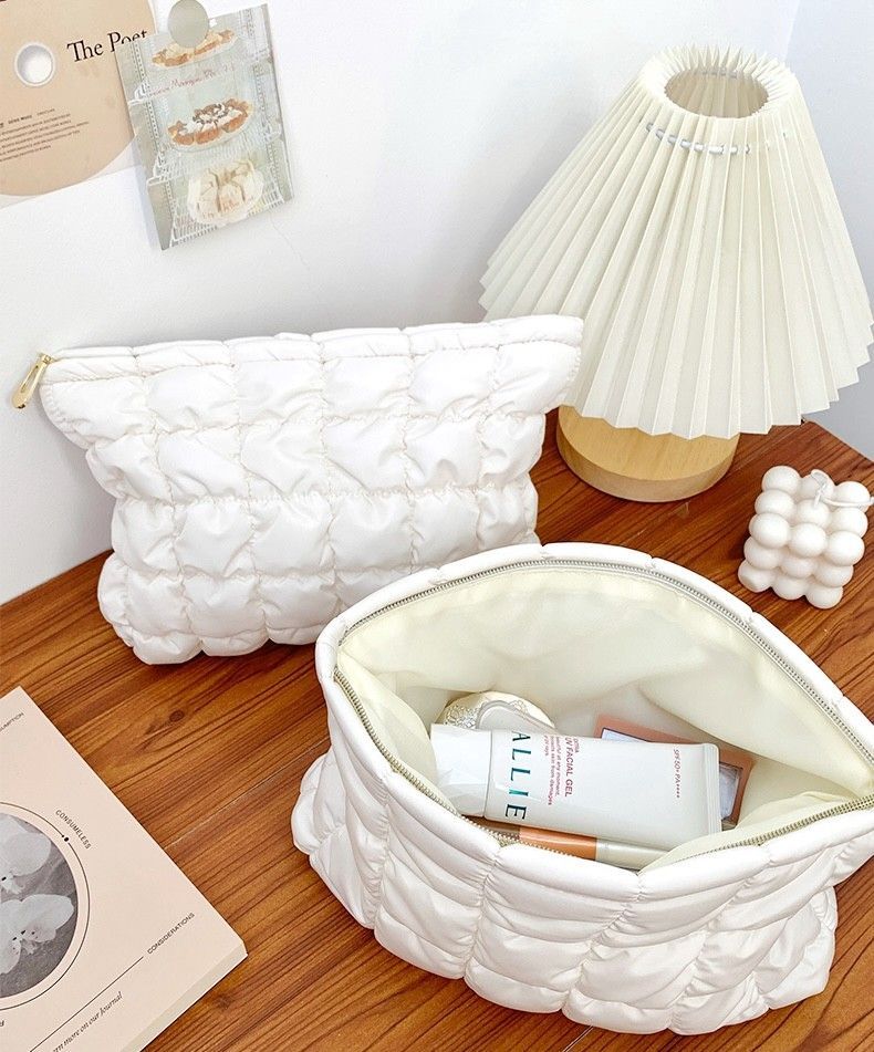 軟綿綿泡芙清新可愛萬用包化妝包小物包收納包多色9款AB2502003