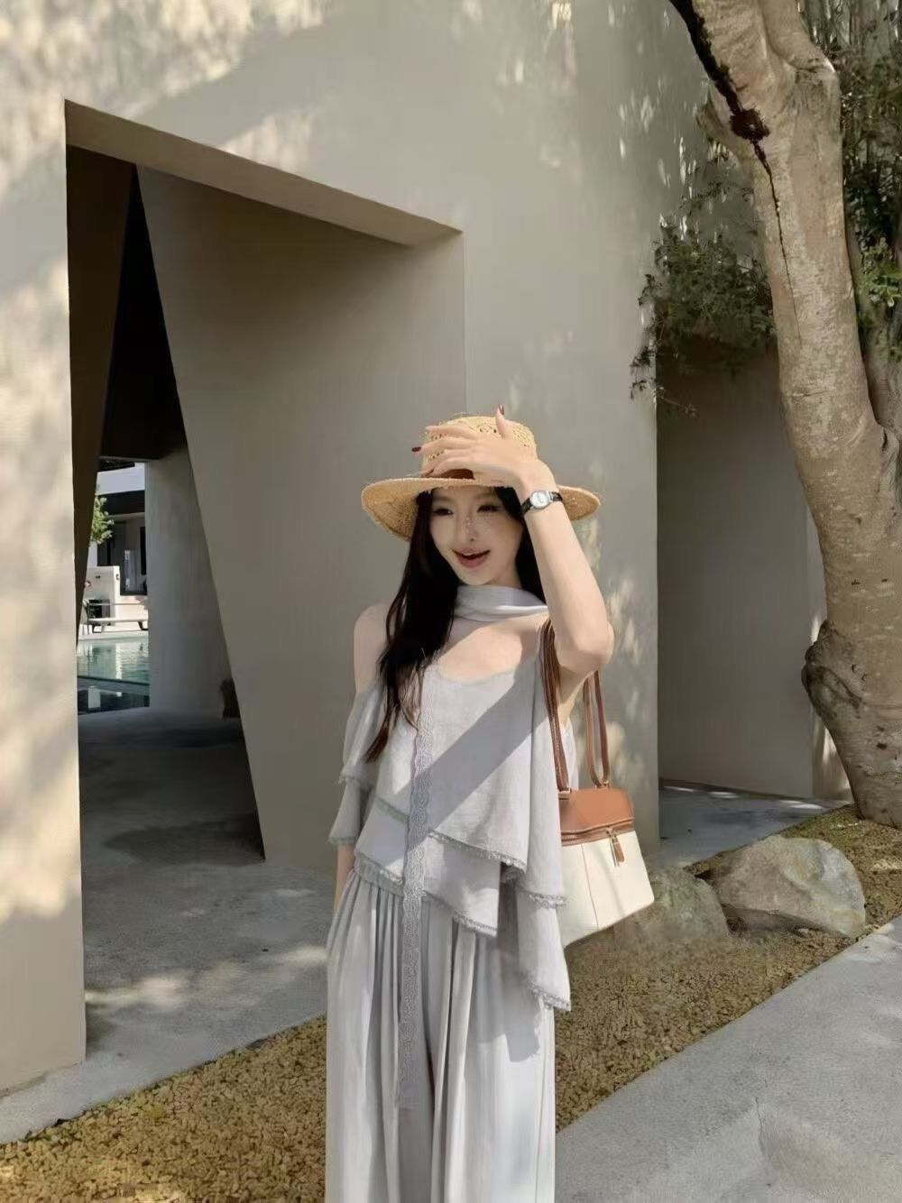 斜襬蕾絲女神套裝｜兩件式顯瘦氣質約會穿搭1221-1088