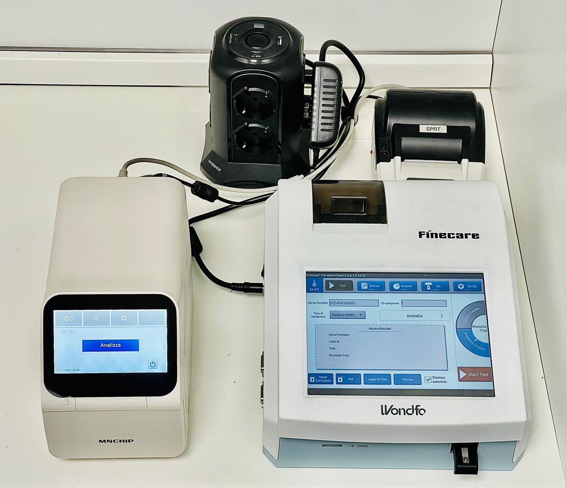 Una stampante su cui c'è la parola lubrich