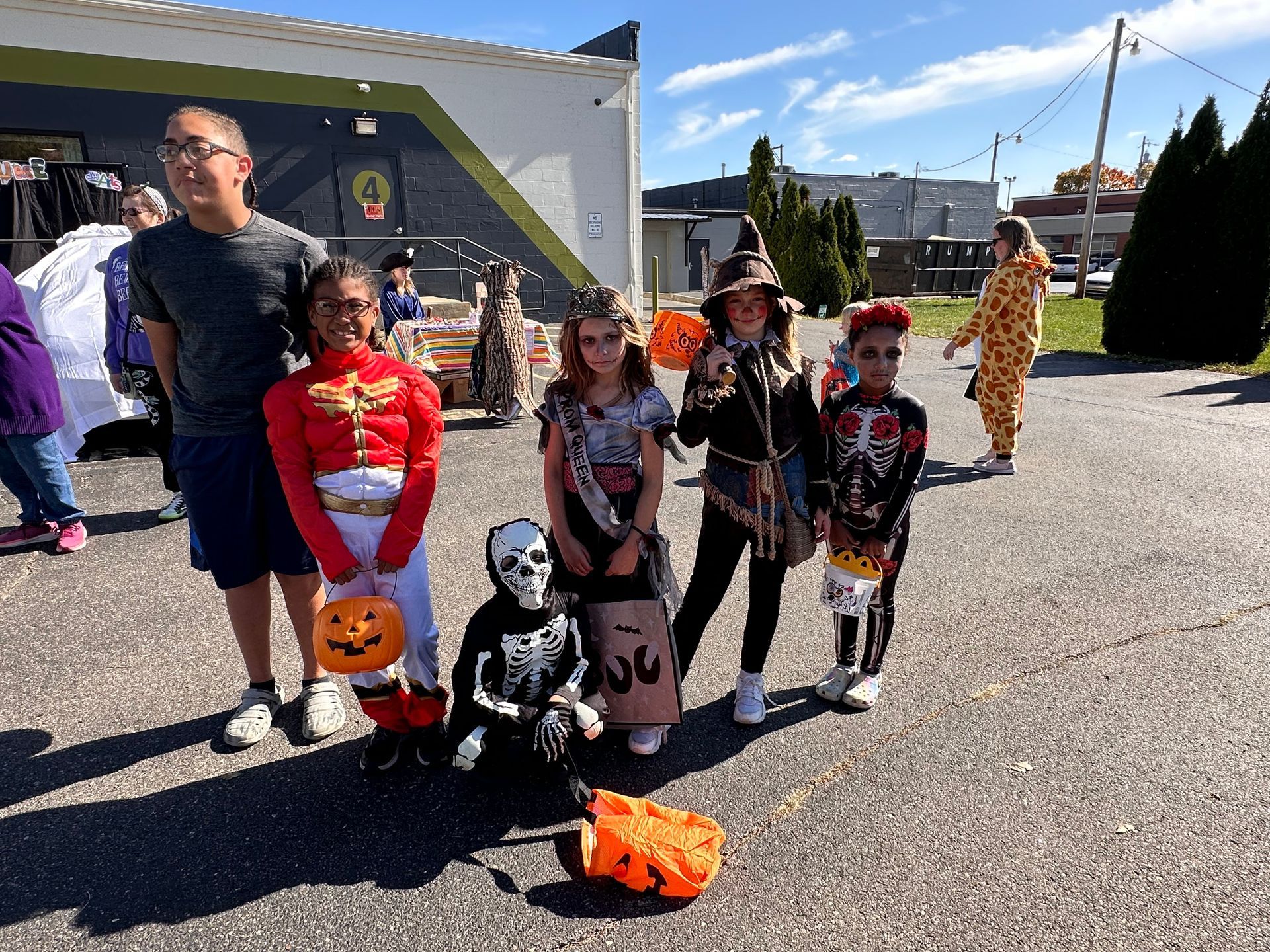 We Care Arts Trunk or Treat 