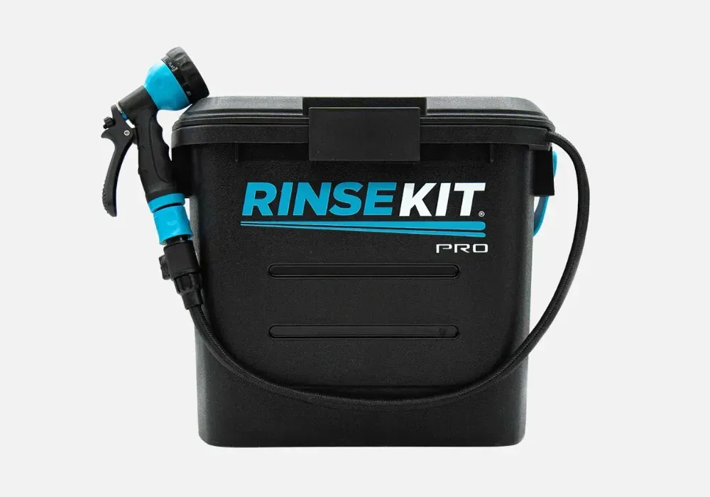 Get Wet - RinseKit 3.5 Gallon Pro Portable Shower Get Wet - RinseKit 3.5 Gallon Pro Portable Shower