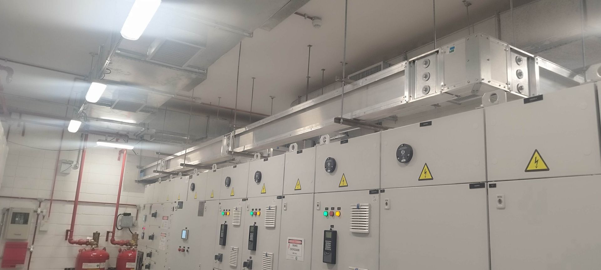 MONTAGEM SUBESTAÇAO BT UNIDADE ROUSELOT SAO APULO