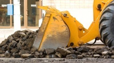 Lavori di scavo per la costruzione di fognature