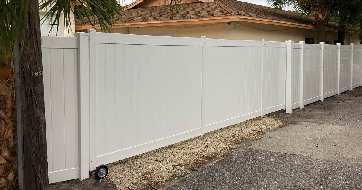 Vinyl Fencing