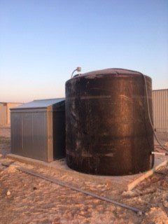 water well storage tank