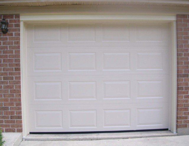 White Garage Door - Garage Door Service in Richmond, IN