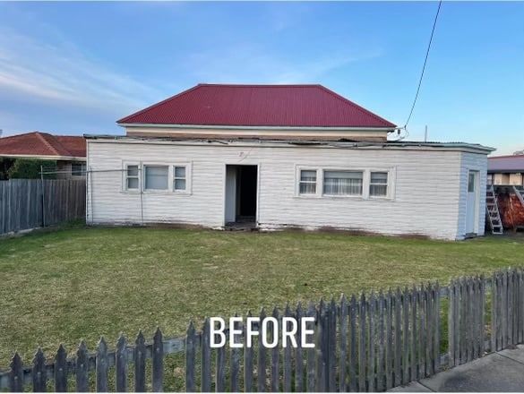 House Before Demolition — Bairnsdale, VIC — Sproule’s Demolition & Asbestos Removal