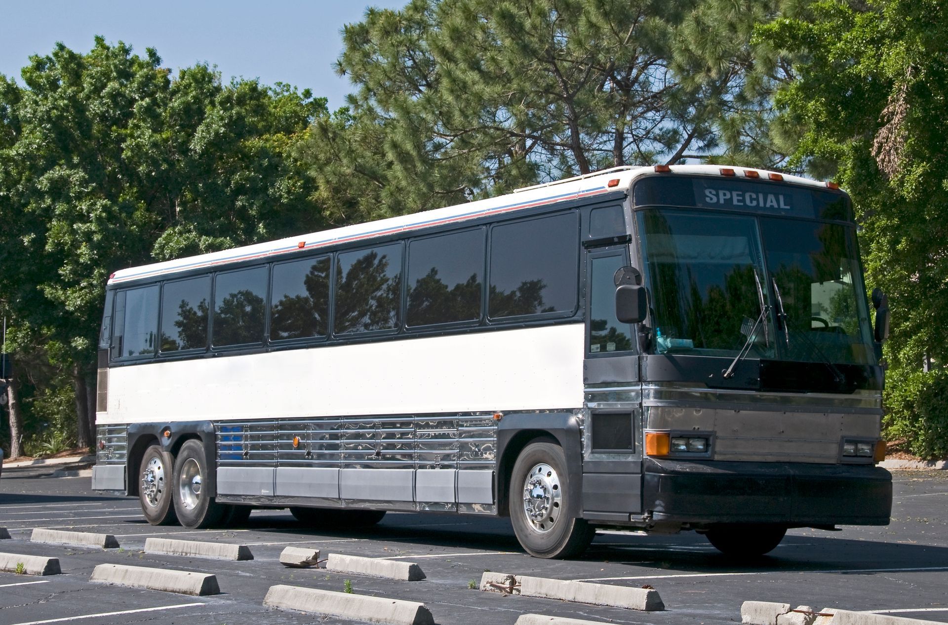 Window Tinting - Bridgeview, IL - Route 66 Auto Glass