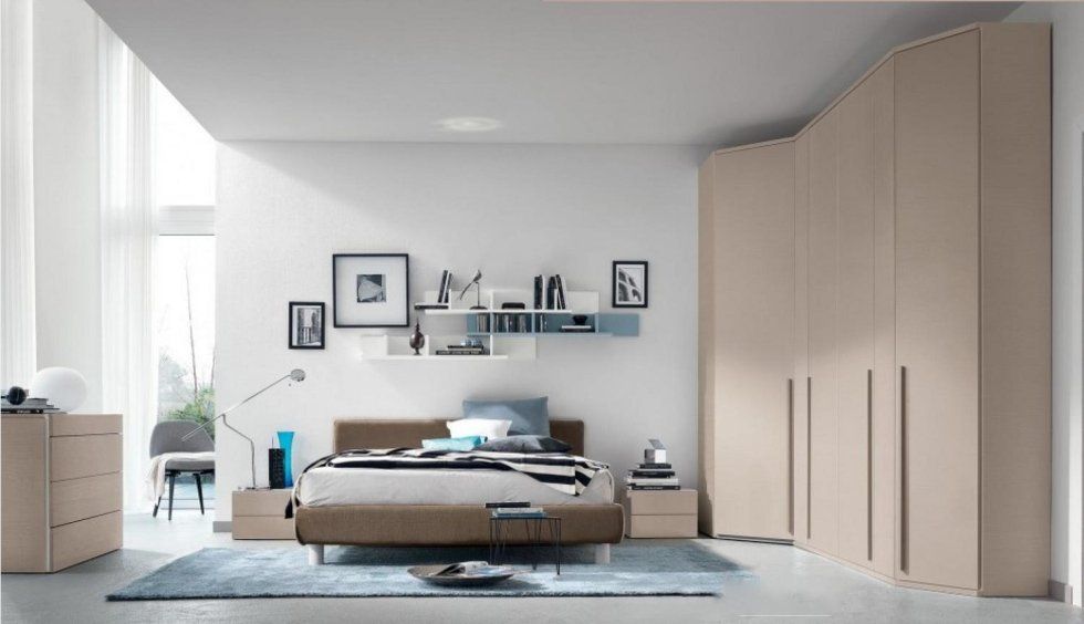 camera da letto con armadio ad angolo