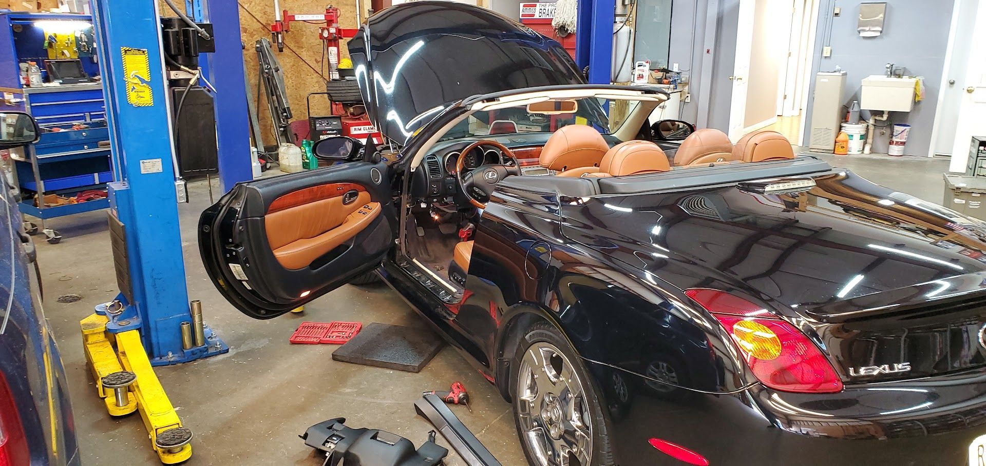 Lexus Convertible Maintenance And Repair Inside Auto Service Garage | More 4 Less Autorepair LLC