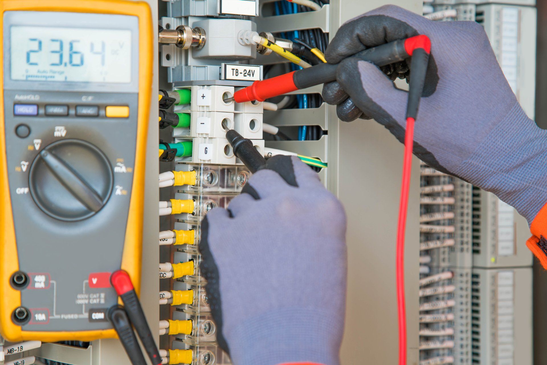 expert repairs and electrical installation