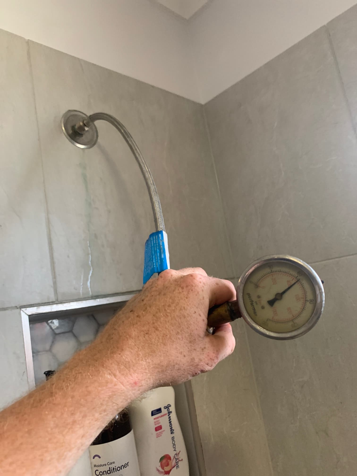 Pressure Gauge Shower — Plumber in Garbutt, QLD