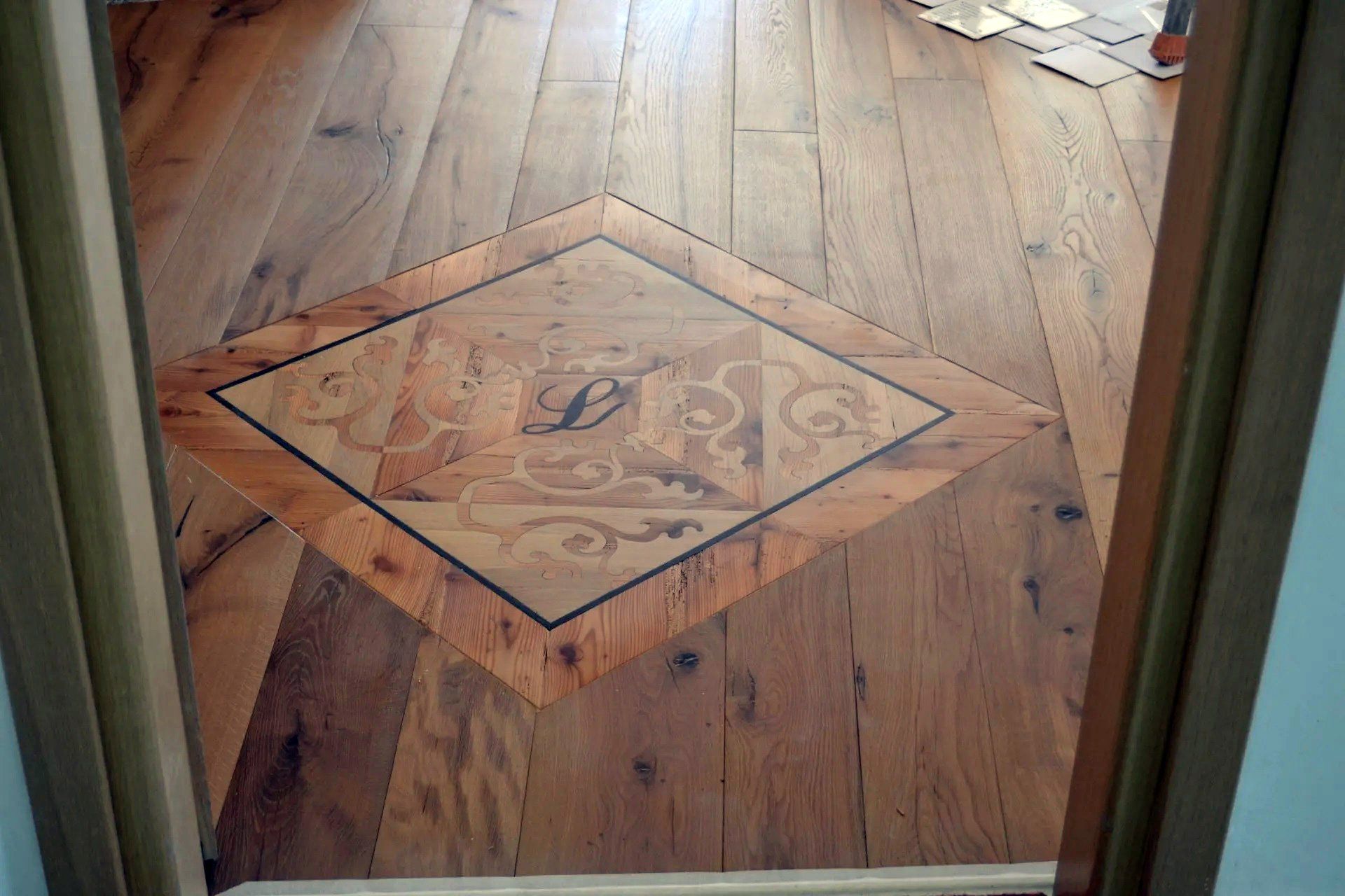 decori in legno per pavimenti