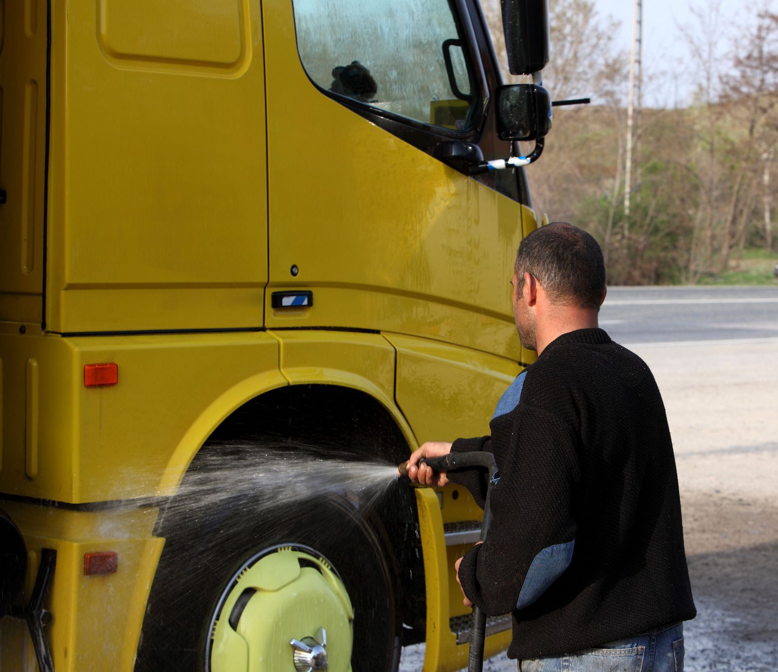 Commercial Truck Washing H & H Window Cleaning