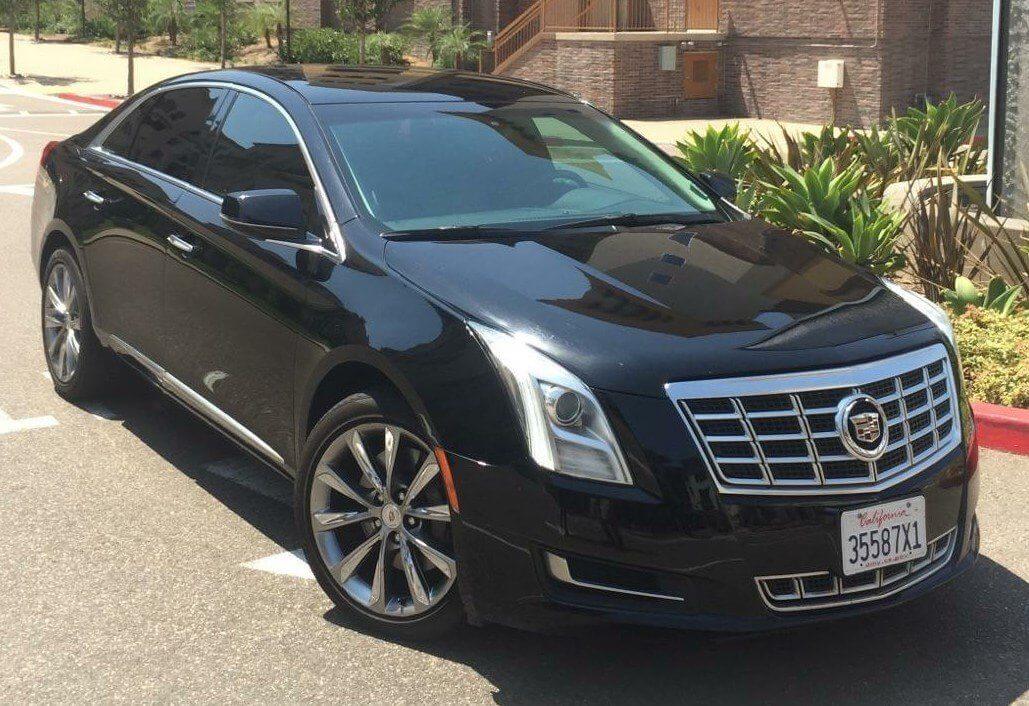 Chauffeur driven SAN airport sedan service.