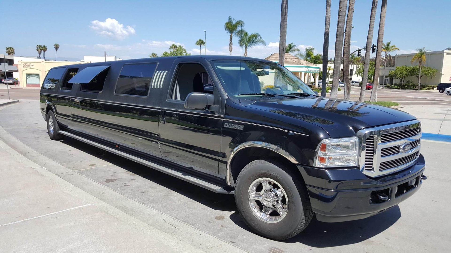 Excursion SUV limo