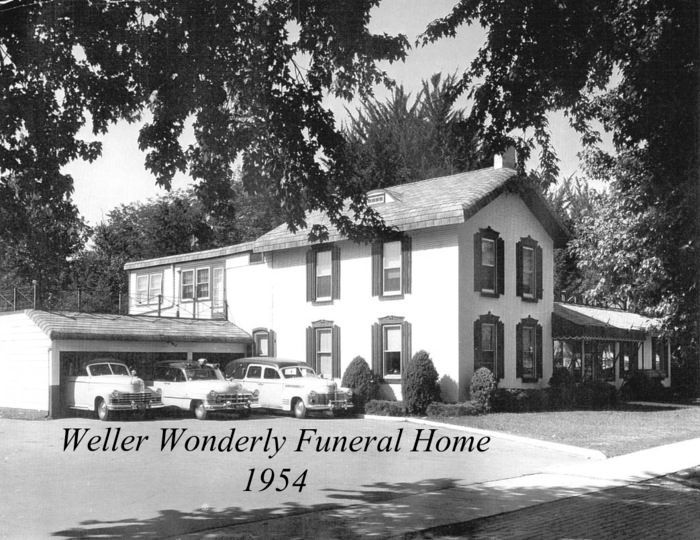 Weller Wonderly Funeral Home 1954 Old Photo