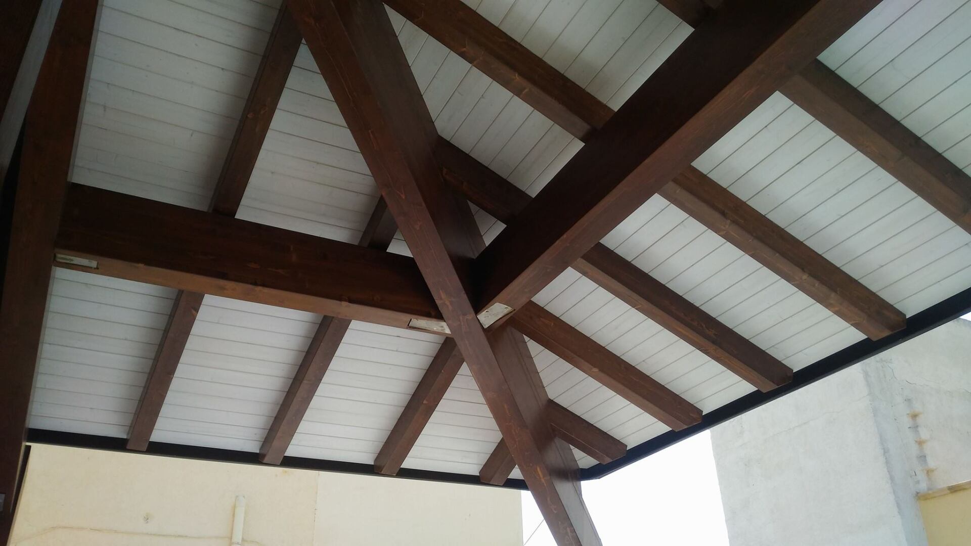 Assi di sostegno in legno