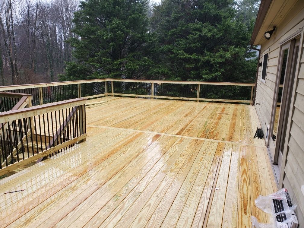 Henrico Wood Decks
