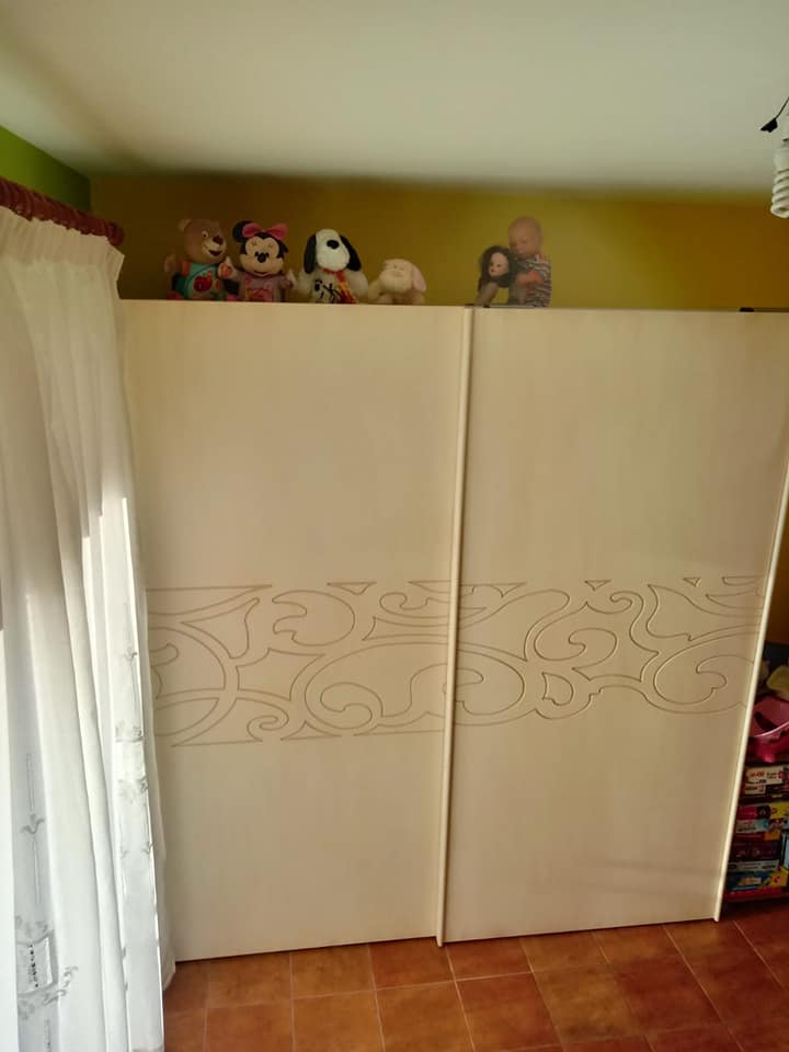 mobile in una cameretta per bambini