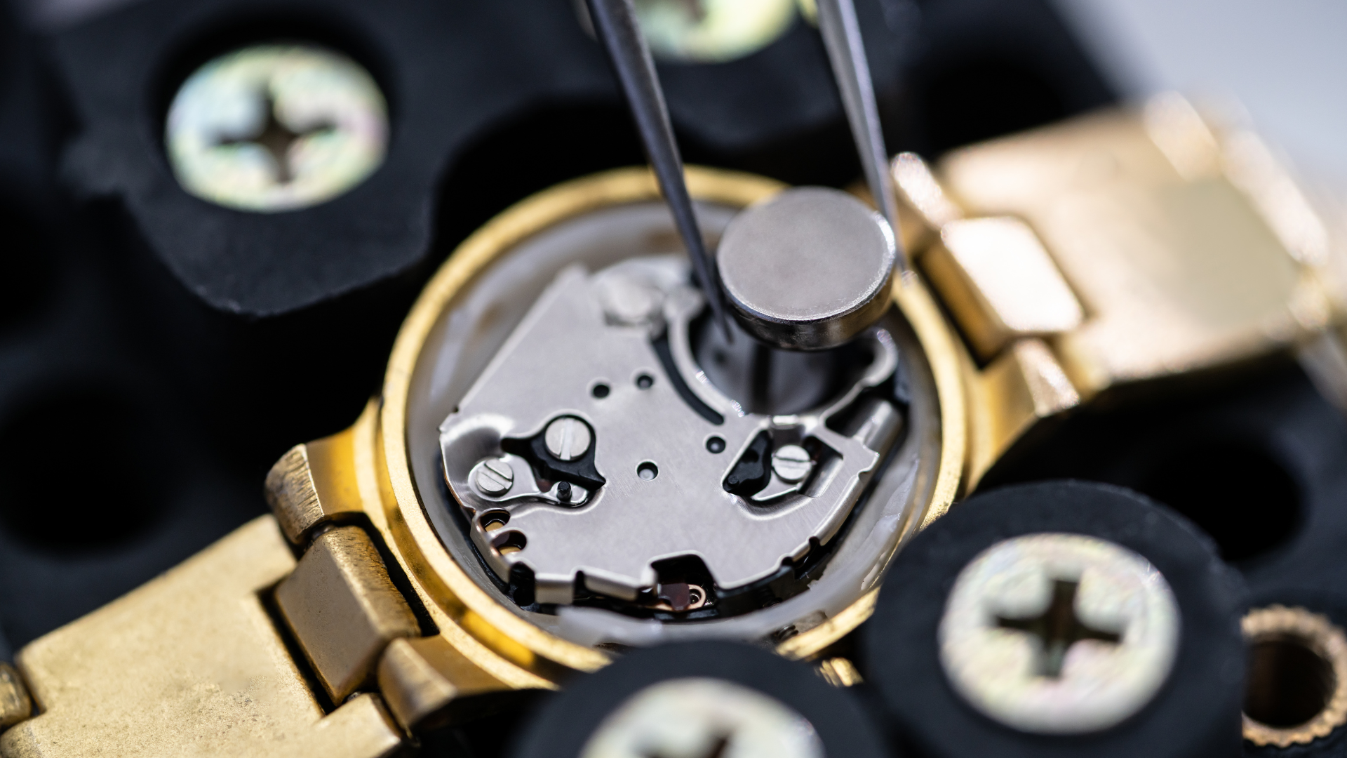 Remplacement de pile de montre