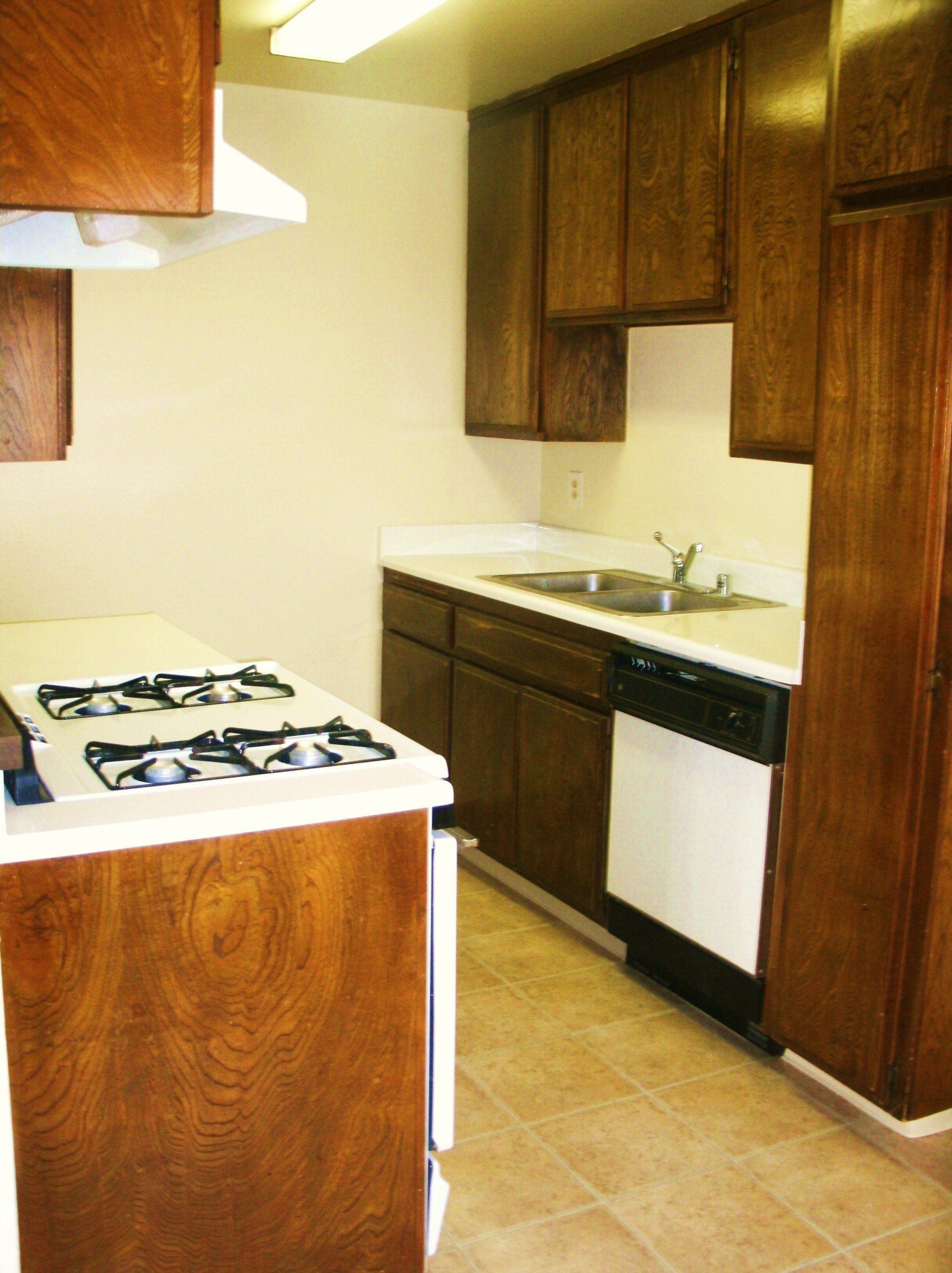 Woodcrest Rowland Heights, CA Apartment Homes