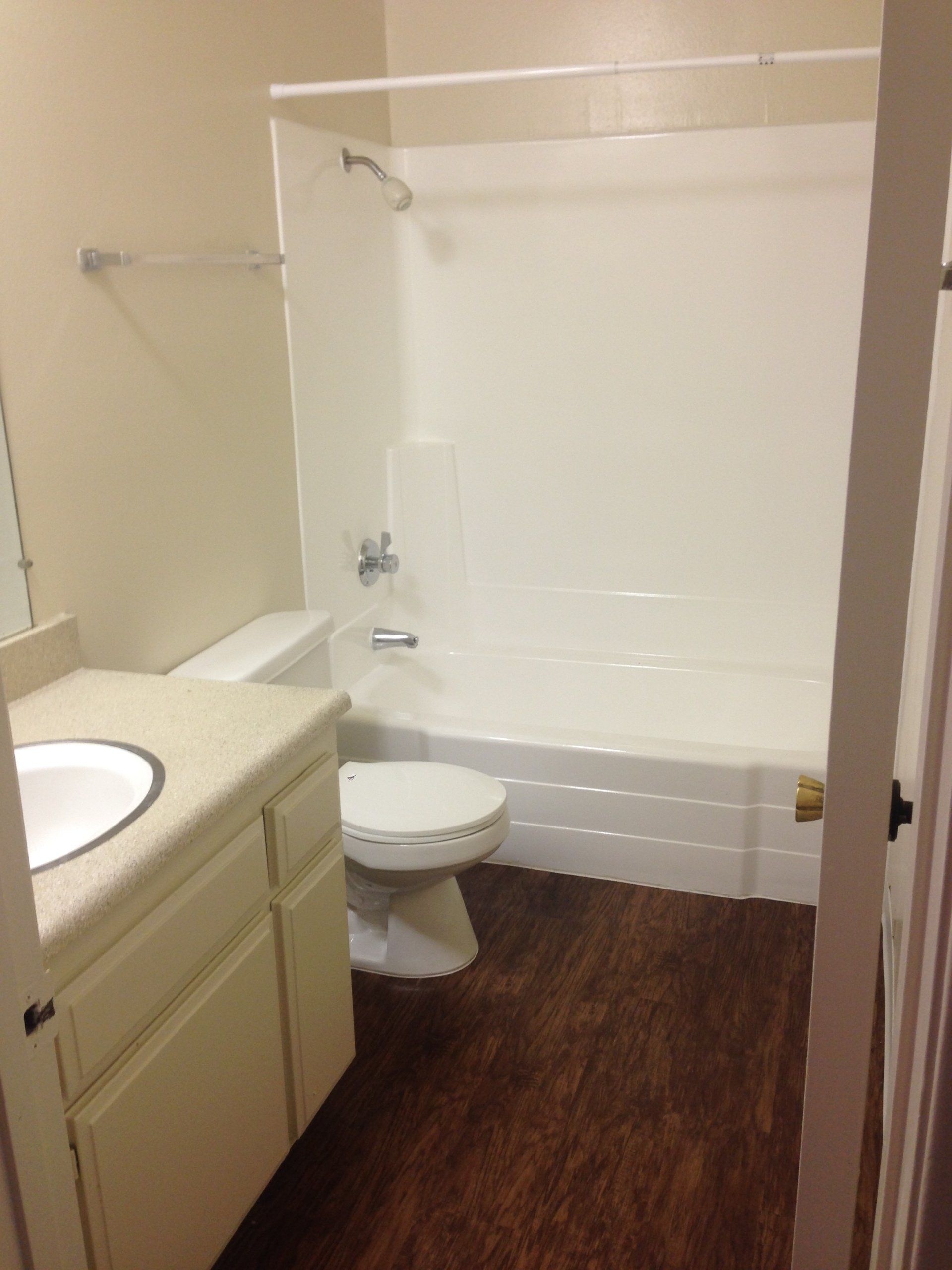 Woodcrest Rowland Heights, CA Apartment Homes