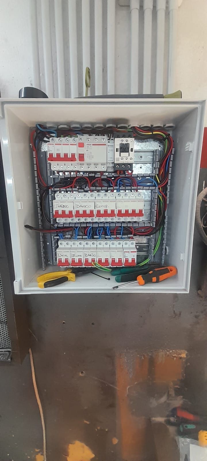 instalaciones eléctricas