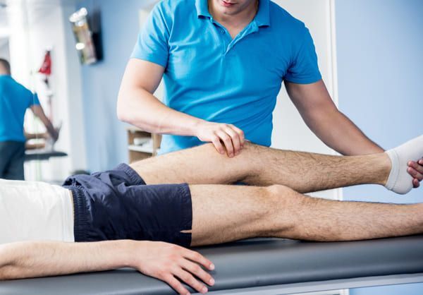 a physiotherapy assessment on a patients knee