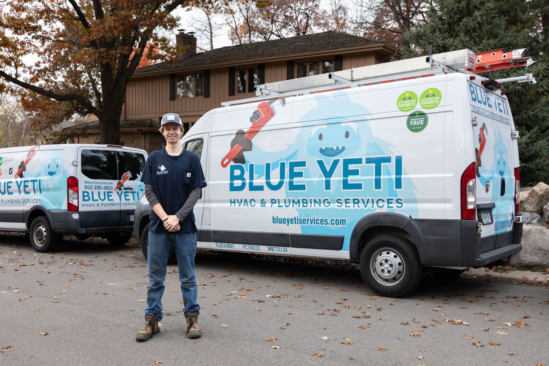 Blue Yeti Service technician replacing air filtration