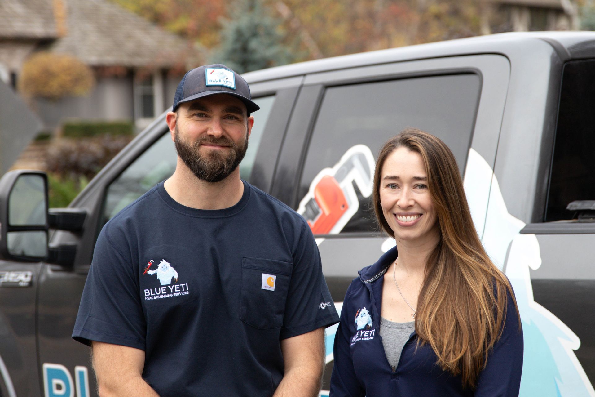 Blue Yeti Service technician removing an ac side panel