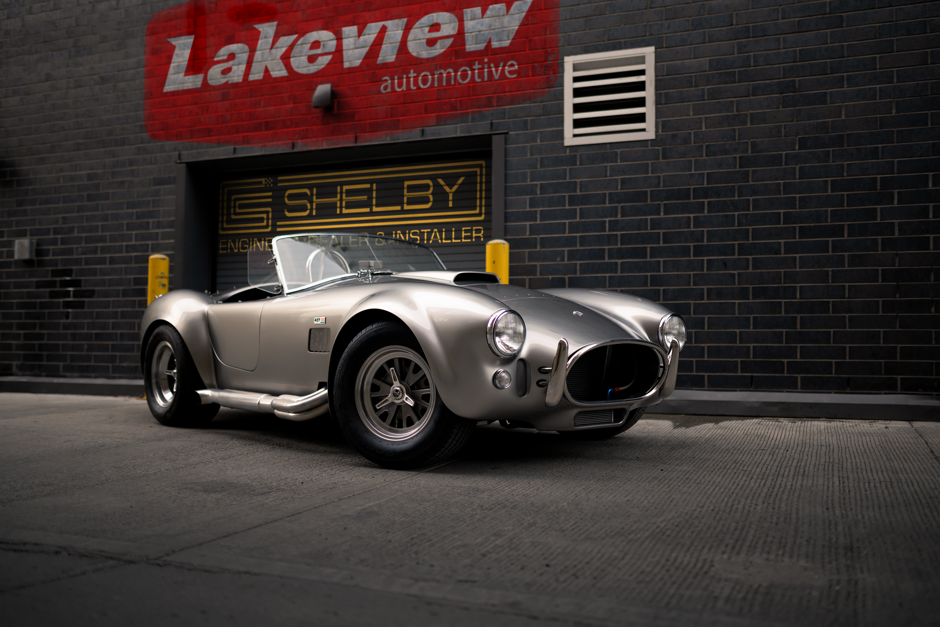 Shelby cobra replica