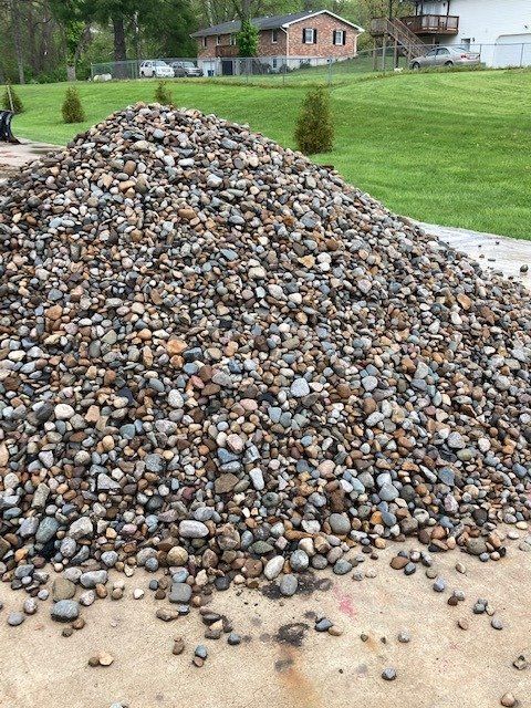 Rainbow Landscaping Rock | Jefferson City, MO