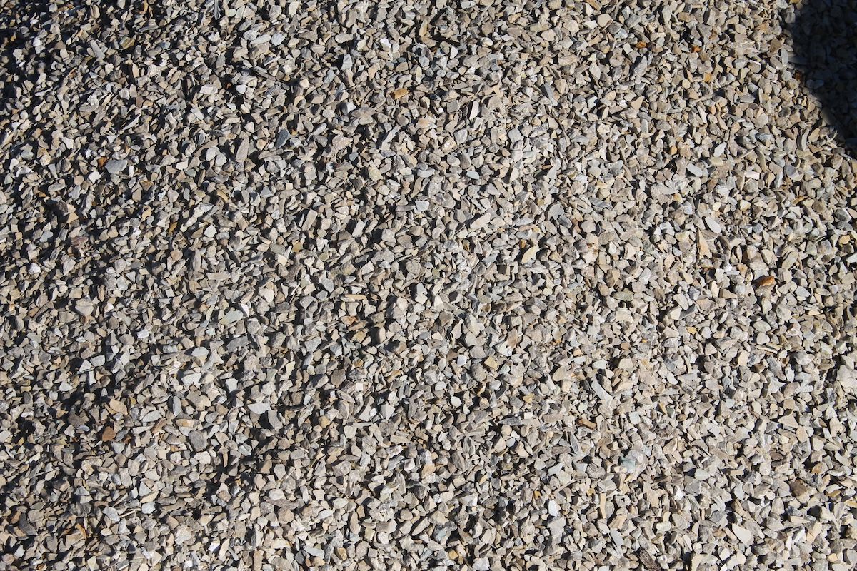 Boulder Creek Lawn & Landscape Sells Landscape Gravel in Jefferson City, MO.