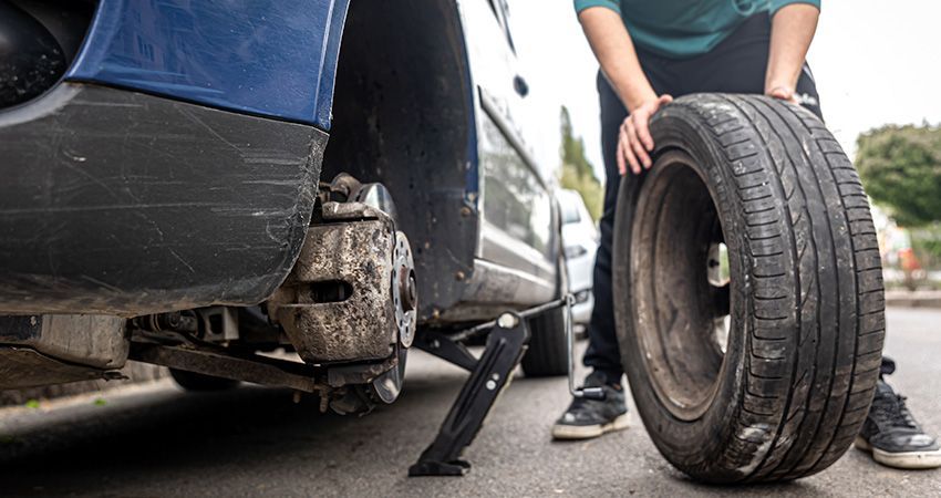 What to Do if You Have a Flat Tire