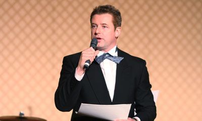 Billy Whiteshoes as the Emcee of the 2009 Champagne Ball