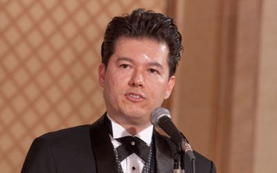 Emcee, Tomomi Otsuka at the 2010 Champagne Ball