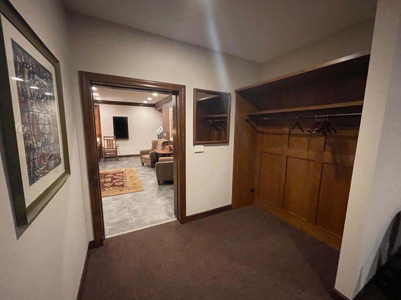 Exterior and interior photos of Hultgren Funeral Home and Cremation Center Carol Stream Location