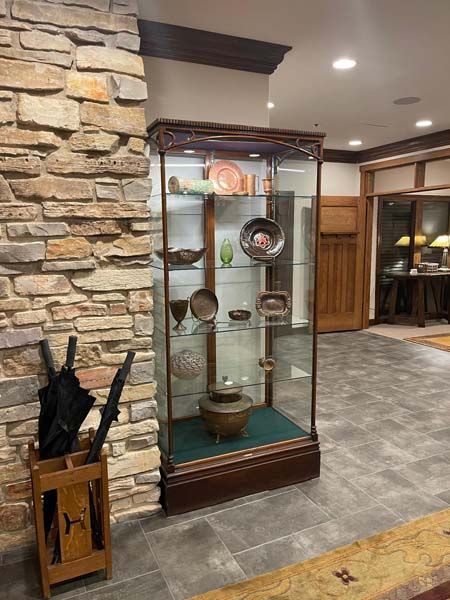 Exterior and interior photos of Hultgren Funeral Home and Cremation Center Carol Stream Location