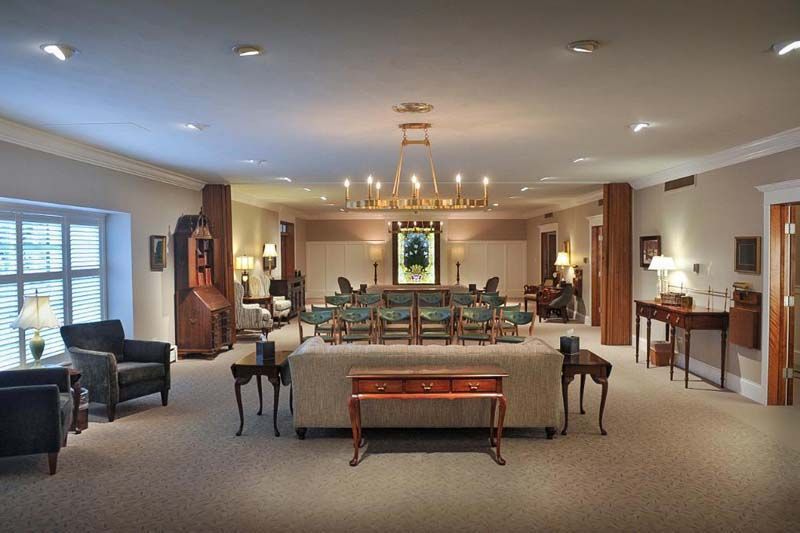 Exterior and interior photos of Hultgren Funeral Home and Cremation Center Wheaton Location