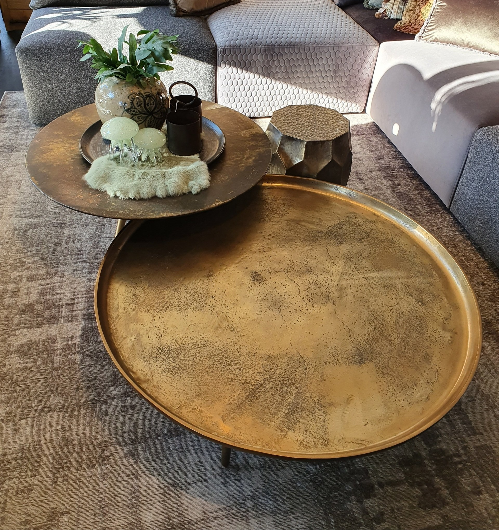 Ronde salontafels metaal goud